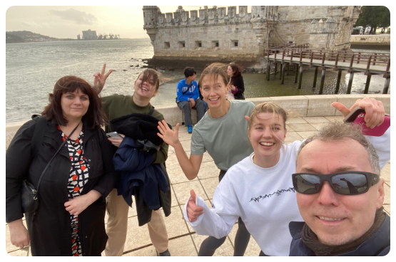 Picture of the Aalto University team of Tomi Kauppinen, Taija Votkin, Teresa Rizzi and Tuuli Metsäkoivu from the strategic project Online Hybrid Lab