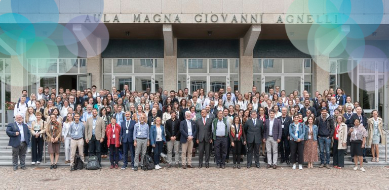 The Unite! community made up of people from all the nine partner universities together in front of Politecnico di Torino